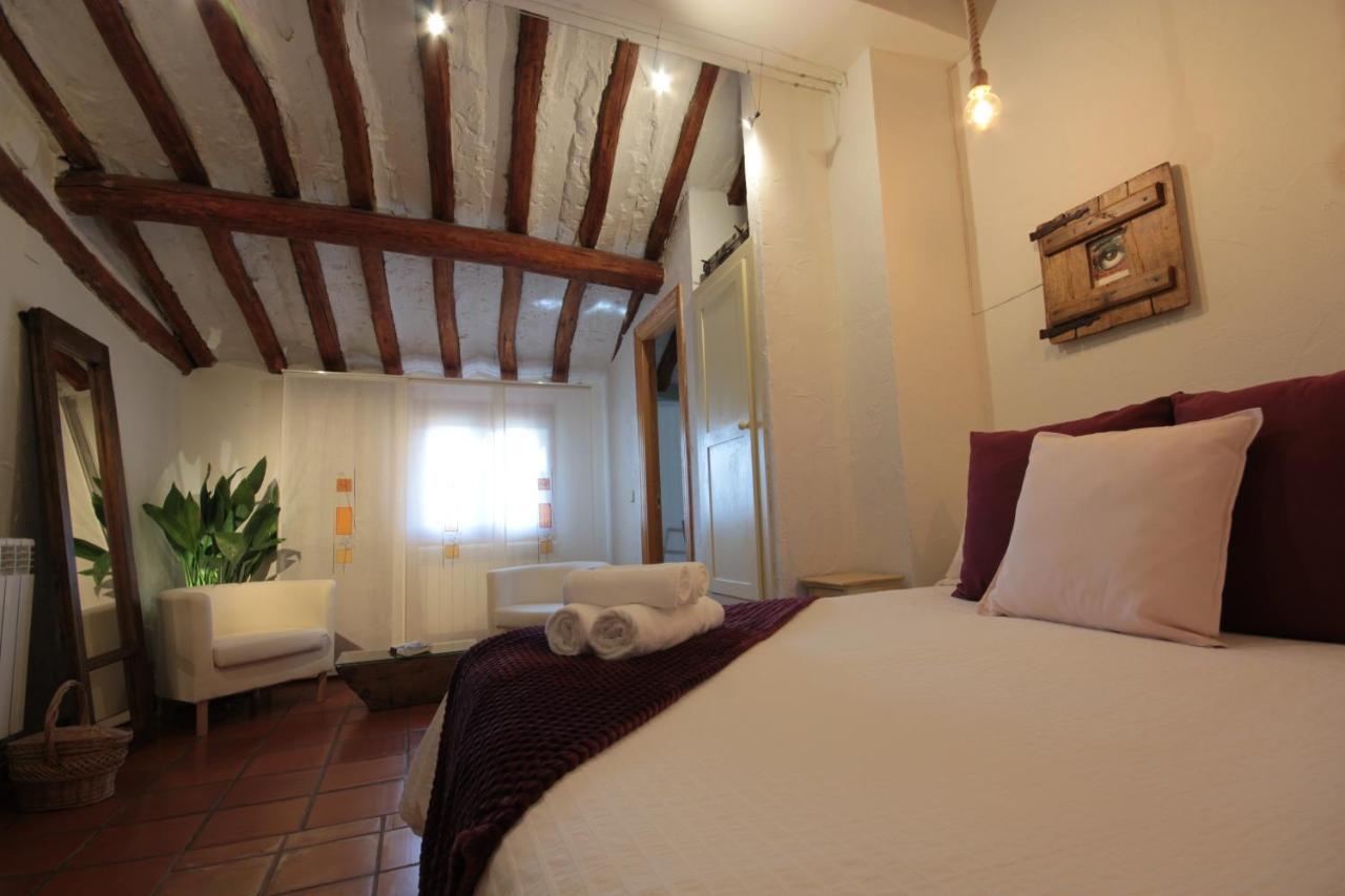Domitila Rooms Clavijo ภายนอก รูปภาพ